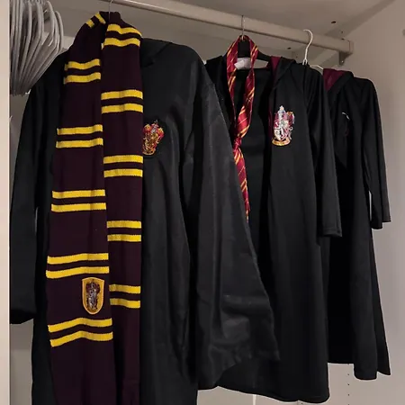 Hogwarts Apartment Abbots Langley Exterior foto